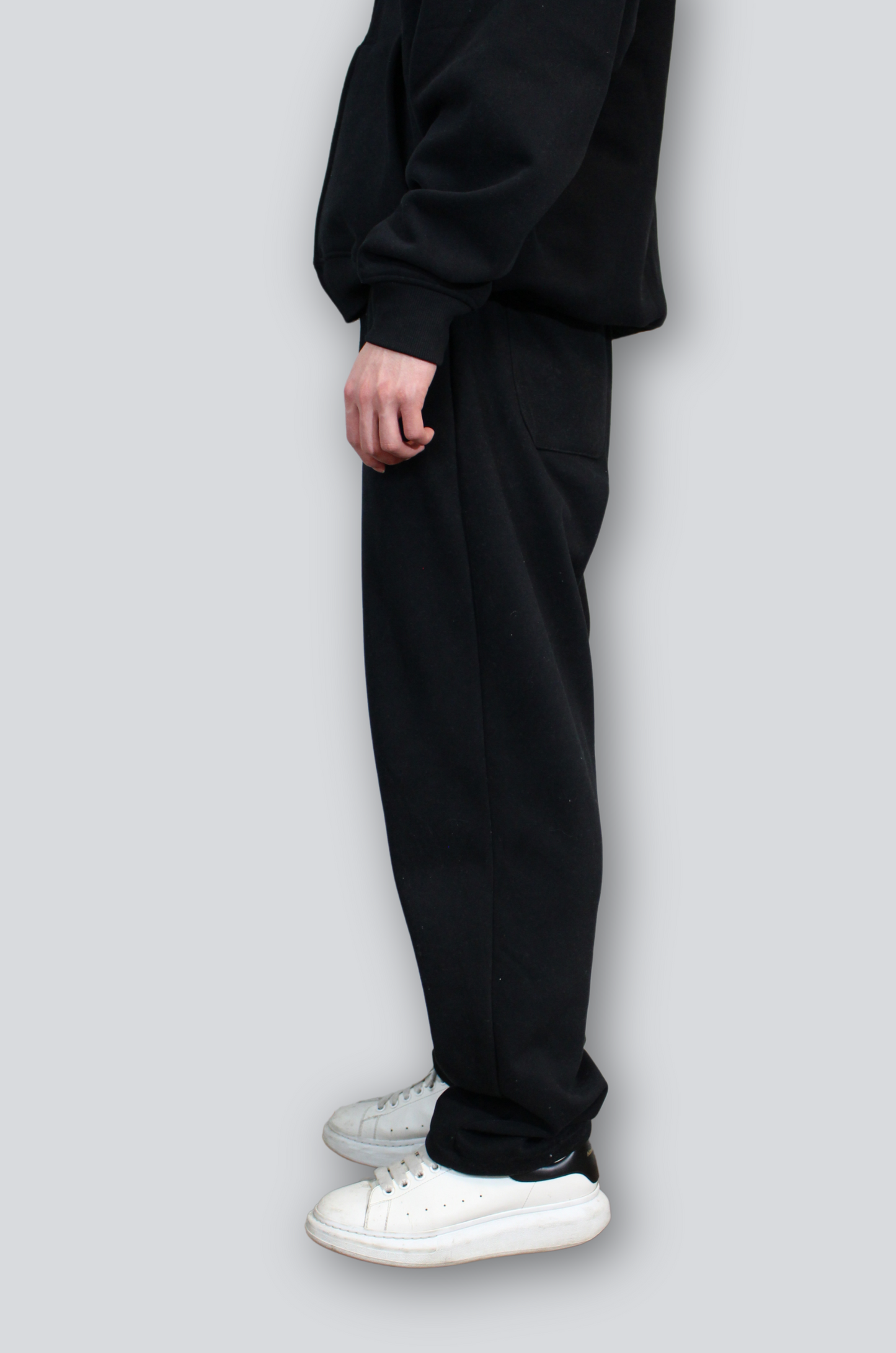 Lounge Luxe Straight Leg Sweatpants